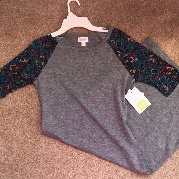 LuLaRoe Dresses & Skirts - LuLaRoe Julia Dress XXS-NWT